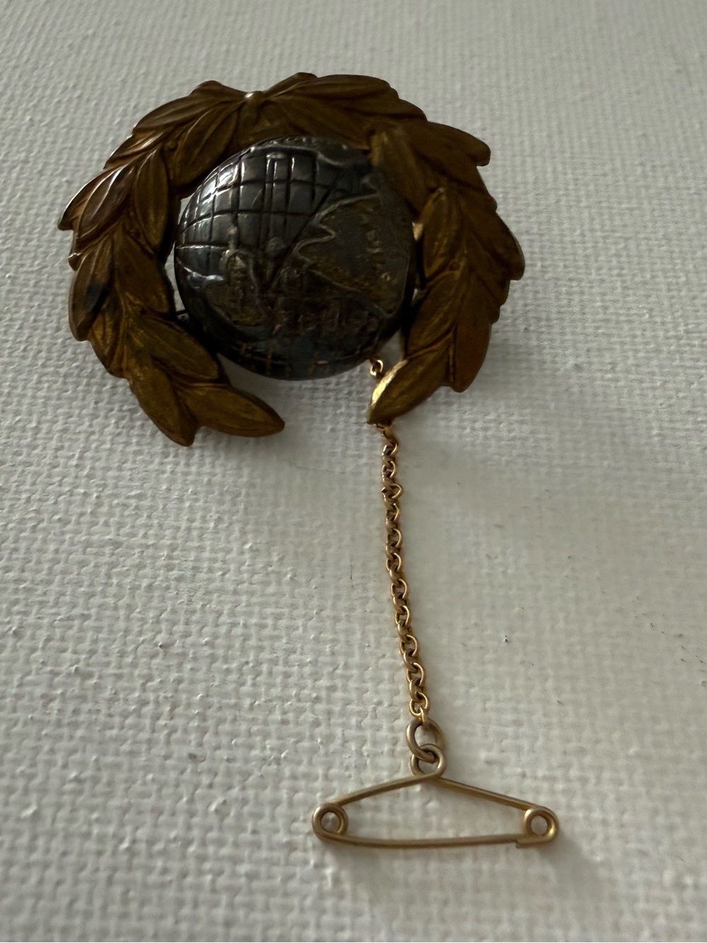 Vintage Gold Leaf Laurel Brooch with Chain and Safety Pin
